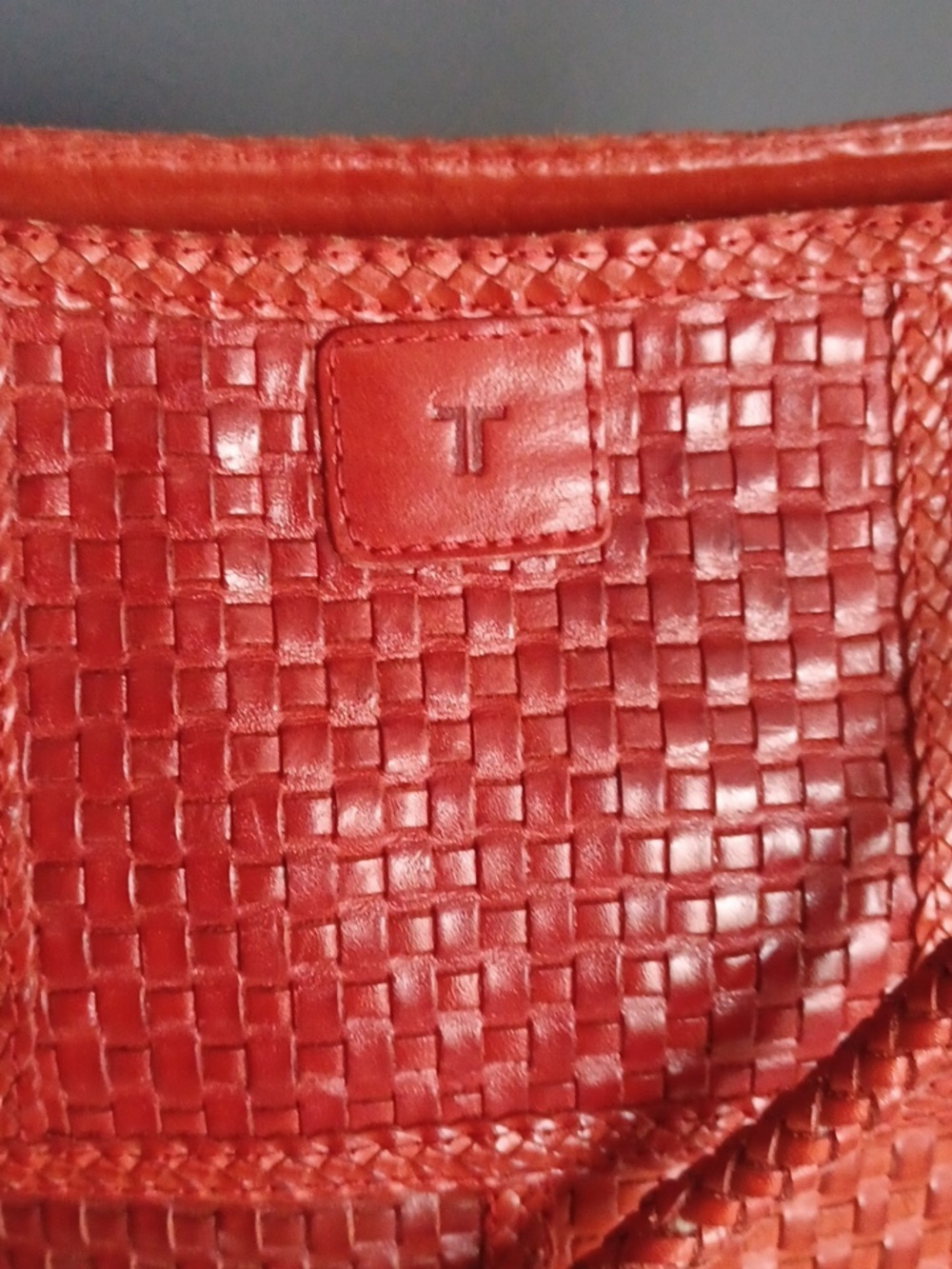 Woven Brazilian Leather Shoulder Bag - Picture 2 of 16
